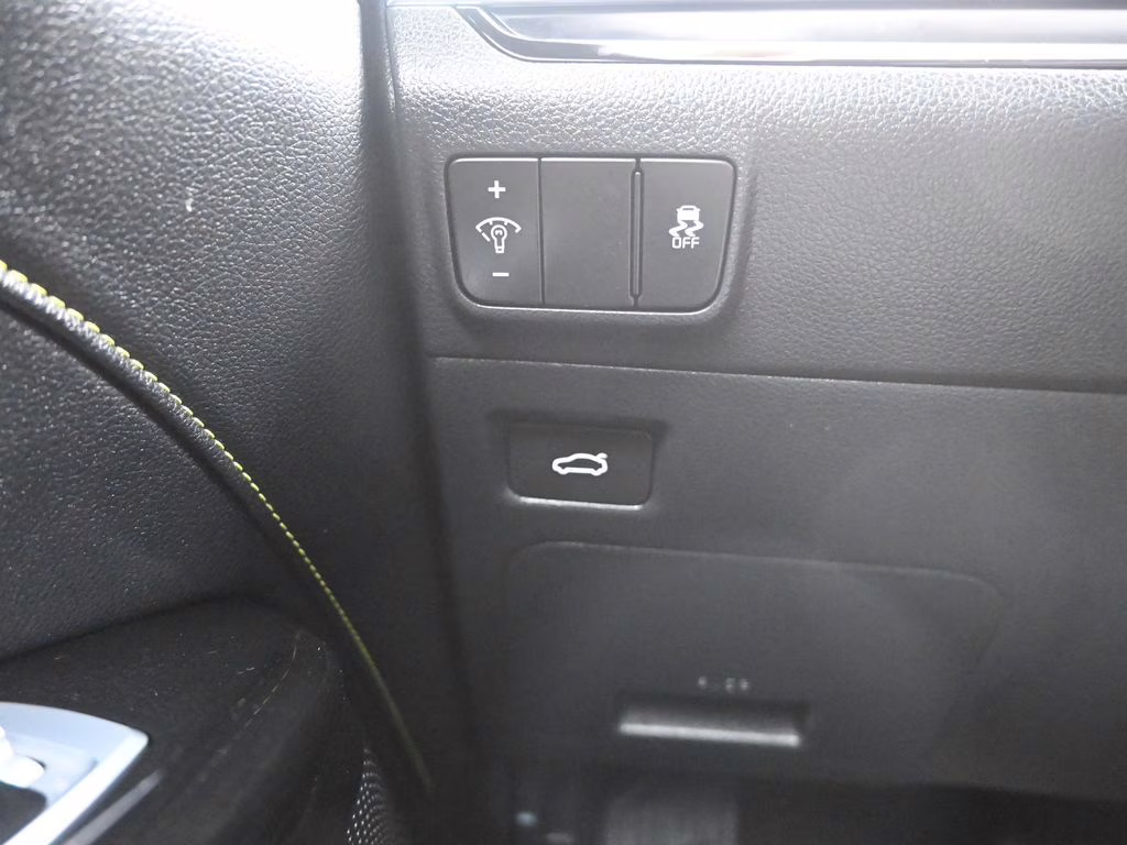 2025 Yacht Blue Kia K5 GT FWD Sedan