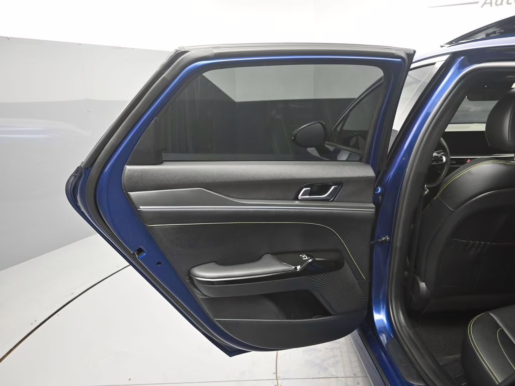 2025 Yacht Blue Kia K5 GT FWD Sedan