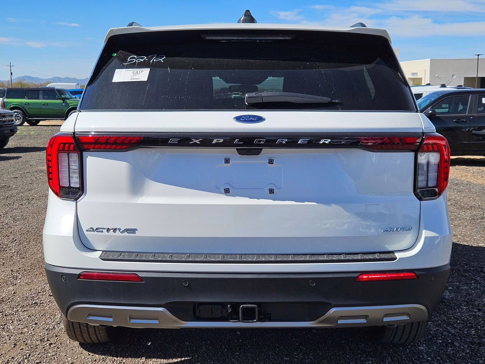 2026 White Metallic Ford Explorer Active 4X4 SUV