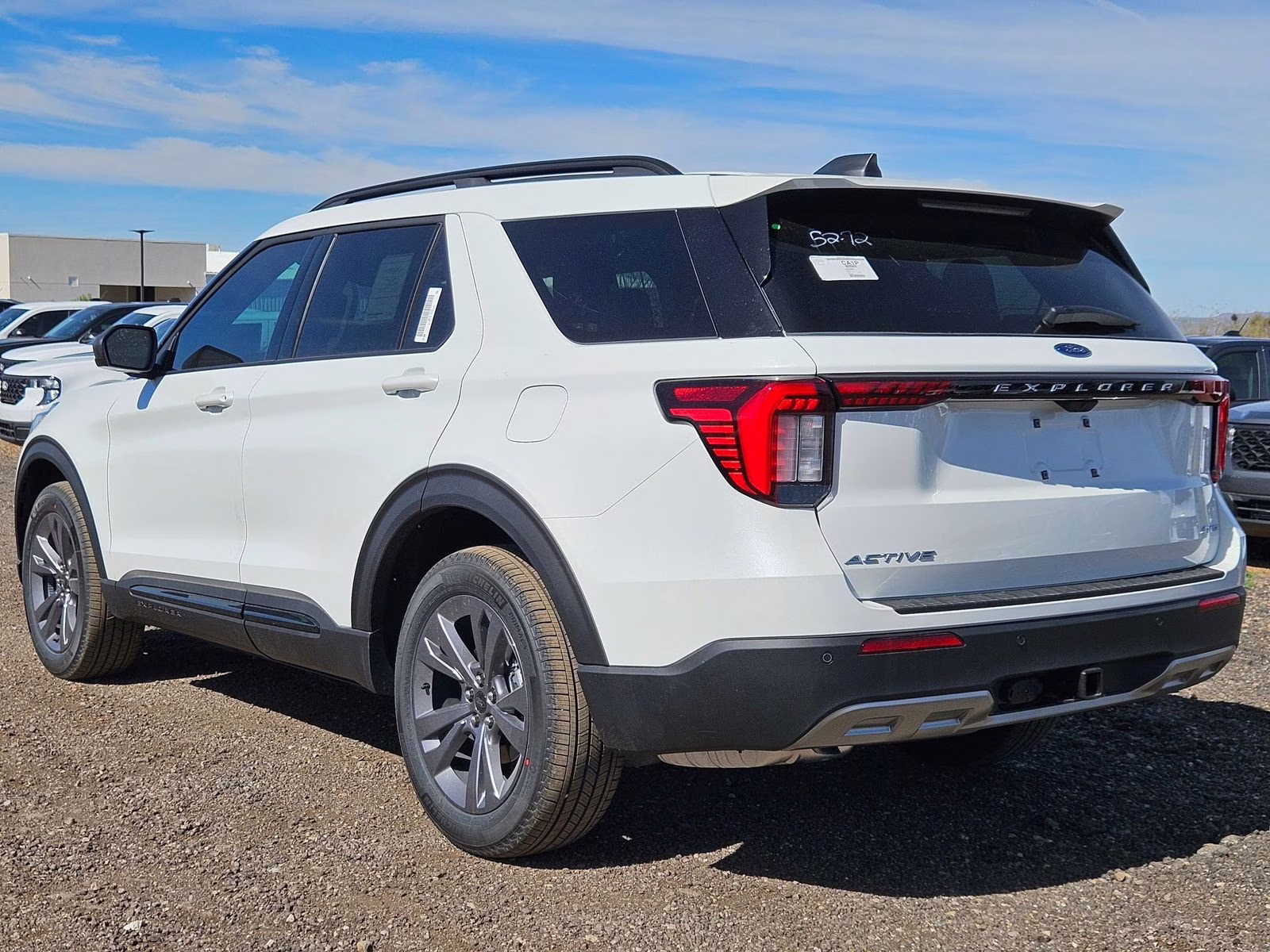 2026 White Metallic Ford Explorer Active 4X4 SUV