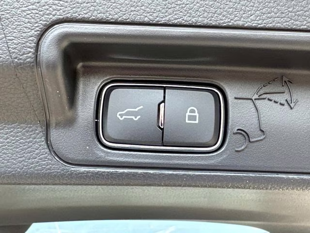 2026 Ford Explorer Active RWD SUV