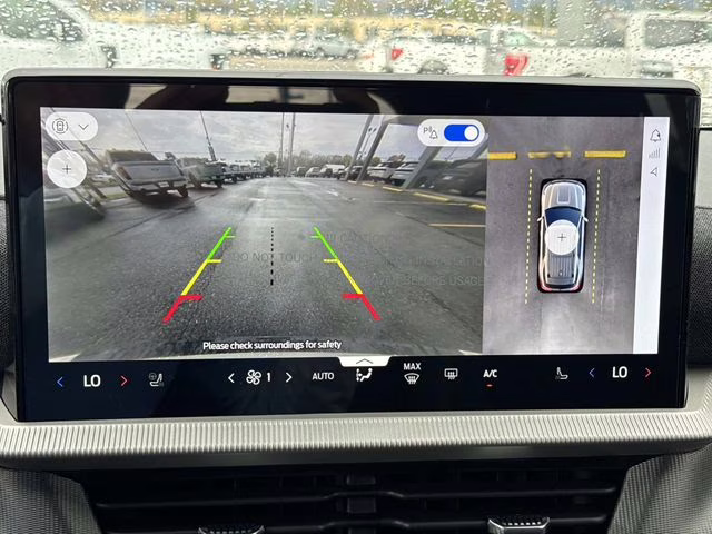 2026 White Ford Explorer ST-Line RWD SUV