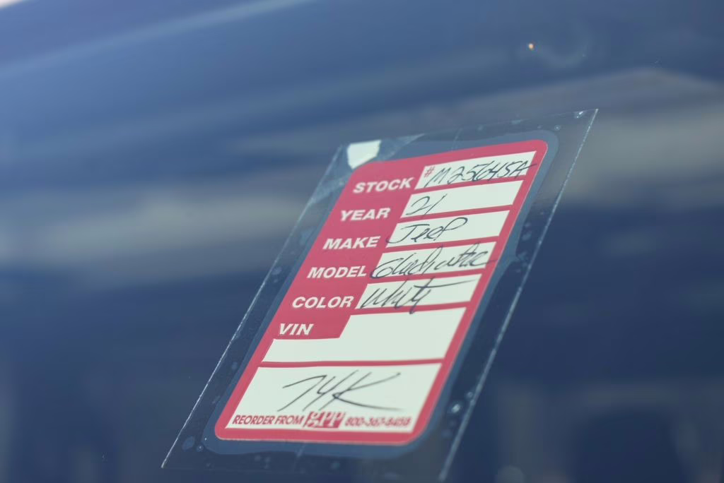 2021 Bright White Clearcoat Jeep Gladiator Willys 4X4 Truck