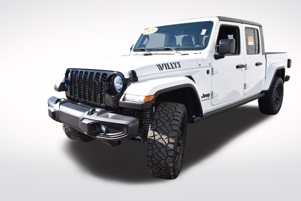 2021 Bright White Clearcoat Jeep Gladiator Willys 4X4 Truck
