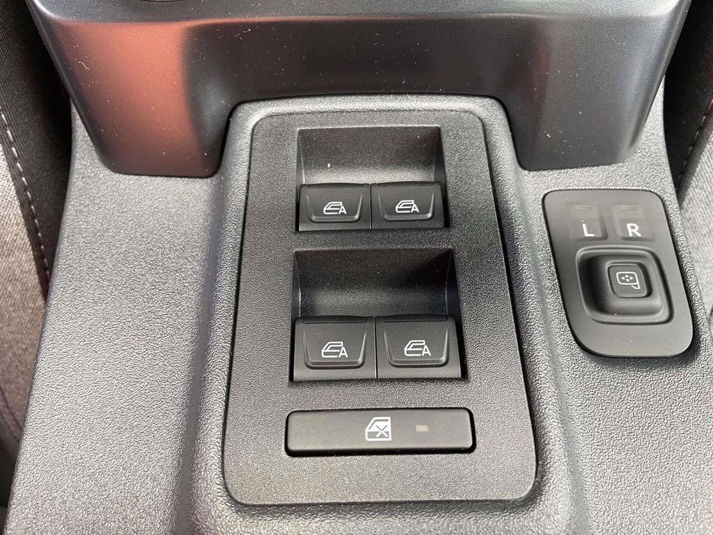 2026 Carbonized Gray Metallic Ford Bronco Base 4X4 SUV