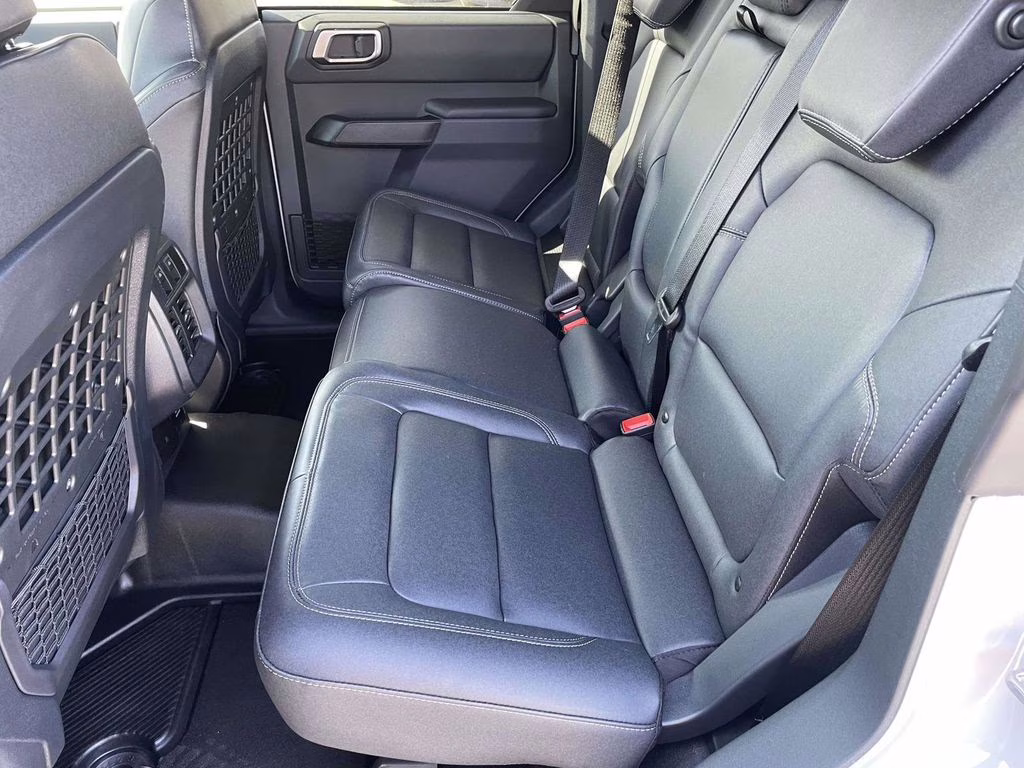 2026 Avalanche Gray Ford Bronco Big Bend 4X4 SUV