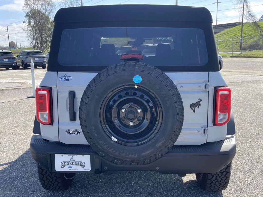 2026 Avalanche Gray Ford Bronco Big Bend 4X4 SUV