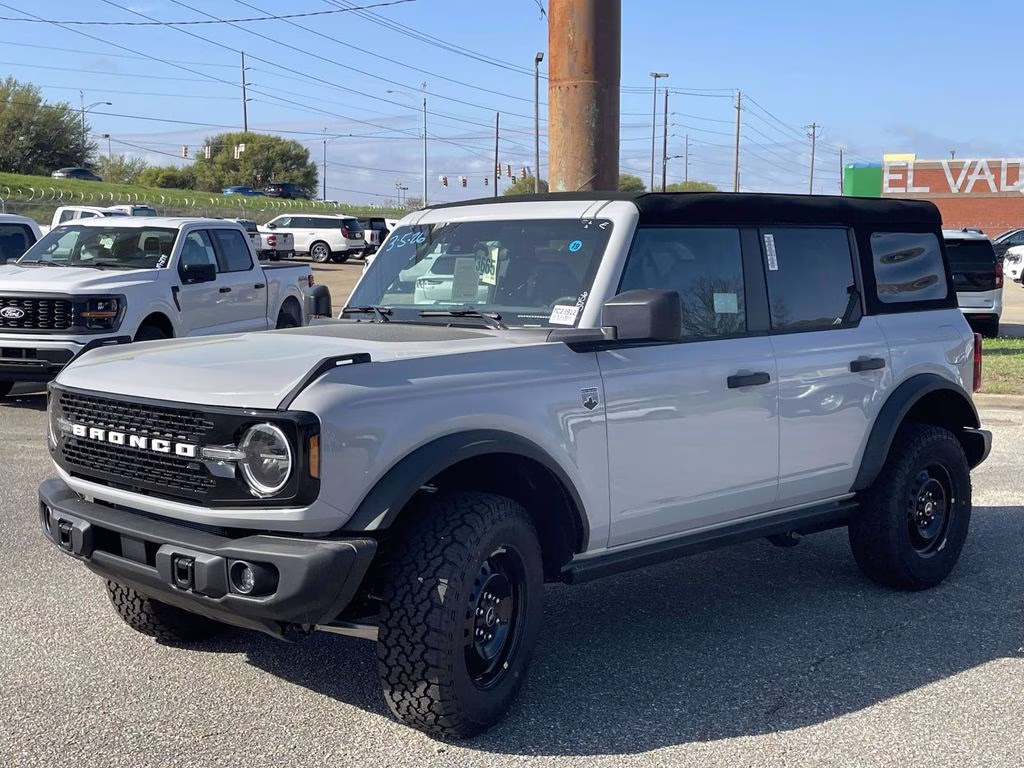 2026 Avalanche Gray Ford Bronco Big Bend 4X4 SUV