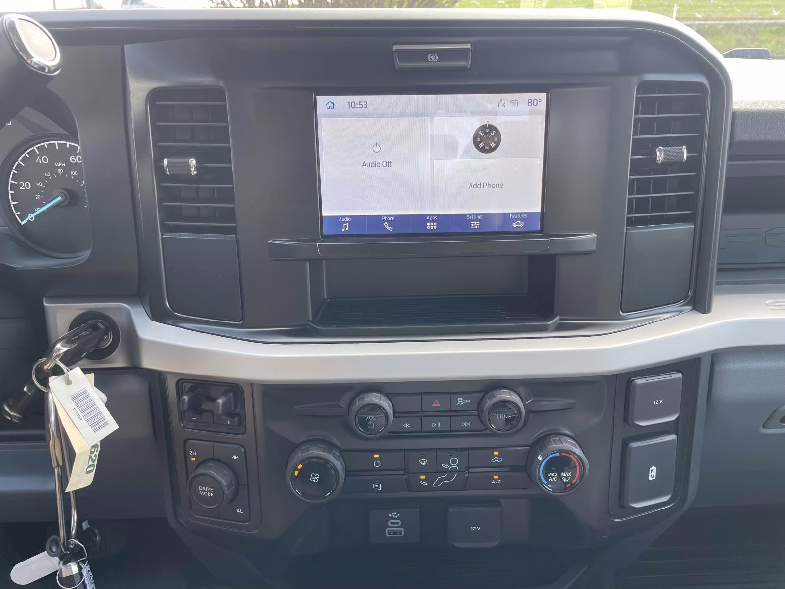 2026 Oxford White Ford Super Duty F-350 DRW XL 4X4 Truck