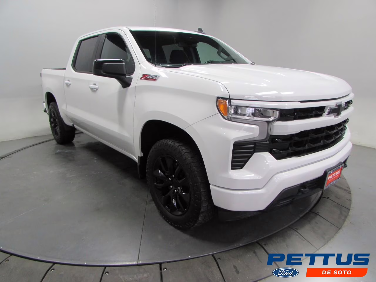2023 Summit White Chevrolet Silverado 1500 RST 4X4 Truck