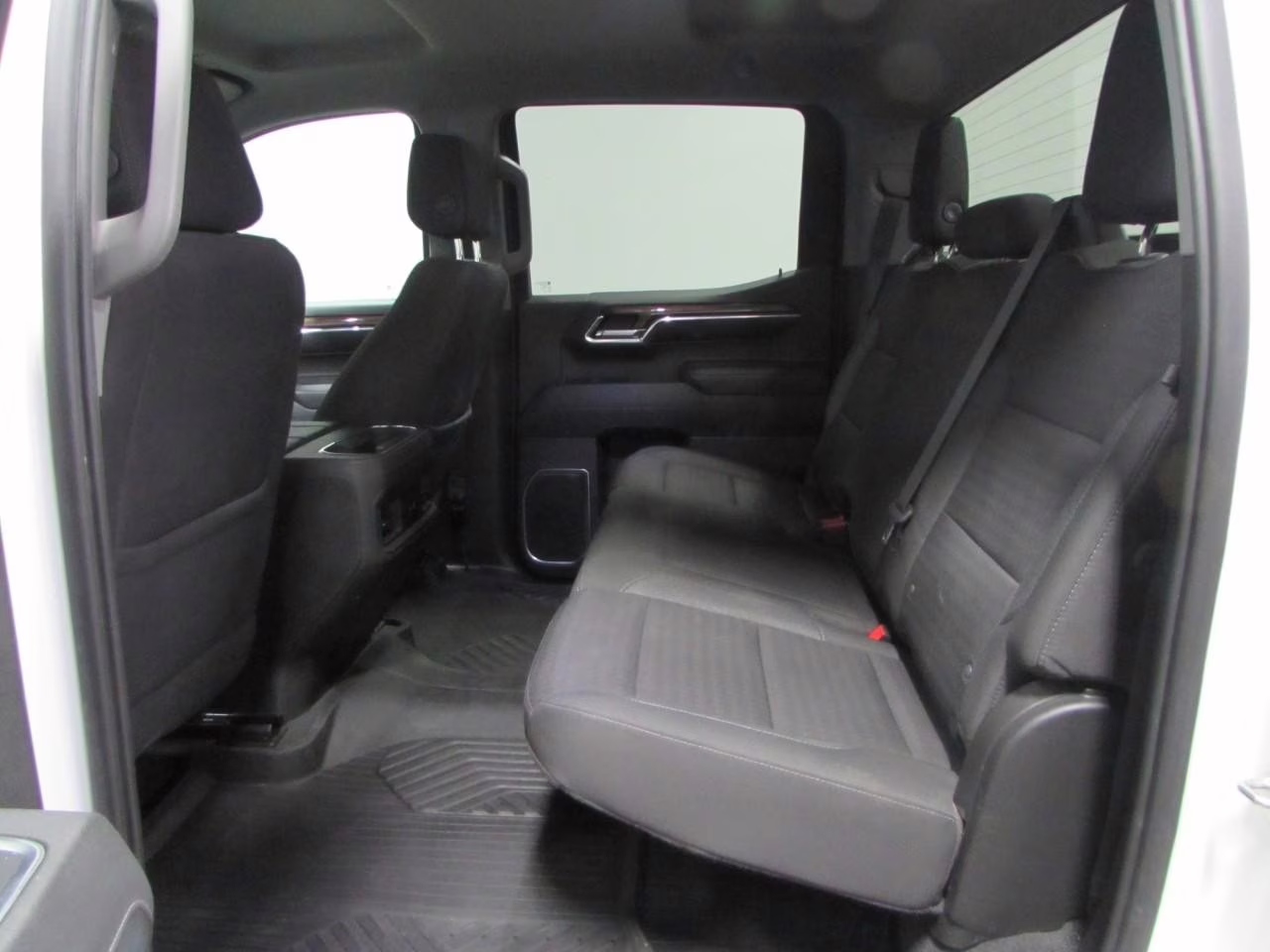 2023 Summit White Chevrolet Silverado 1500 RST 4X4 Truck