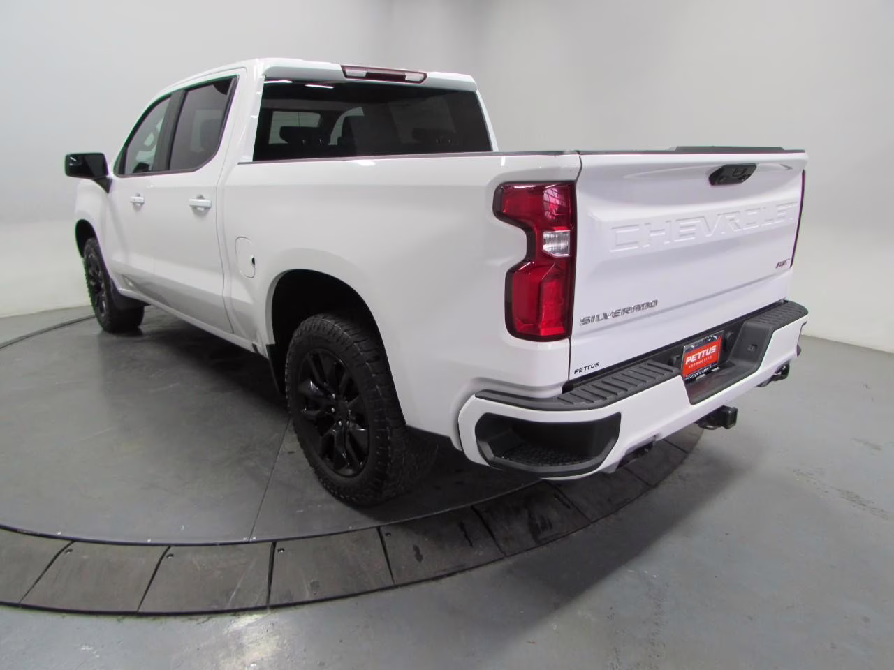 2023 Summit White Chevrolet Silverado 1500 RST 4X4 Truck