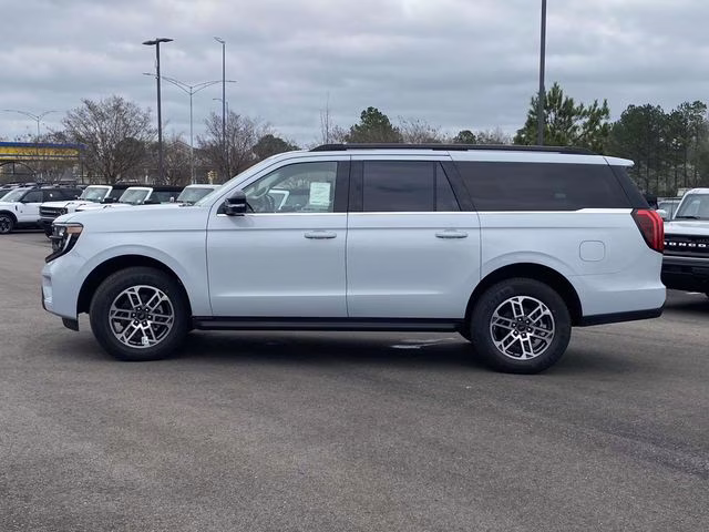 2026 Silver Metallic Ford Expedition Max Active RWD SUV