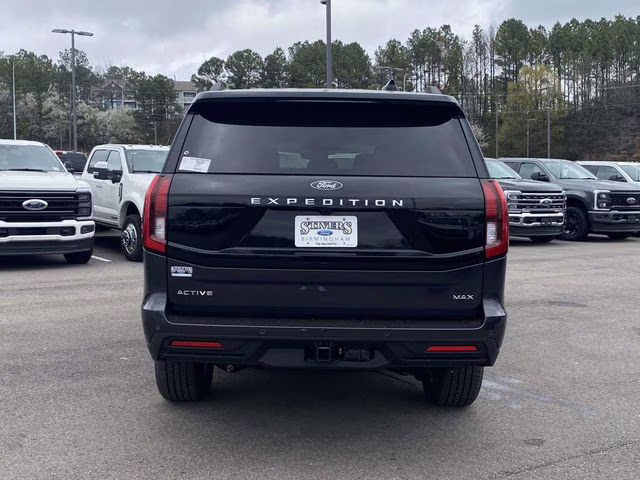 2026 Gray Metallic Ford Expedition Max Active RWD SUV
