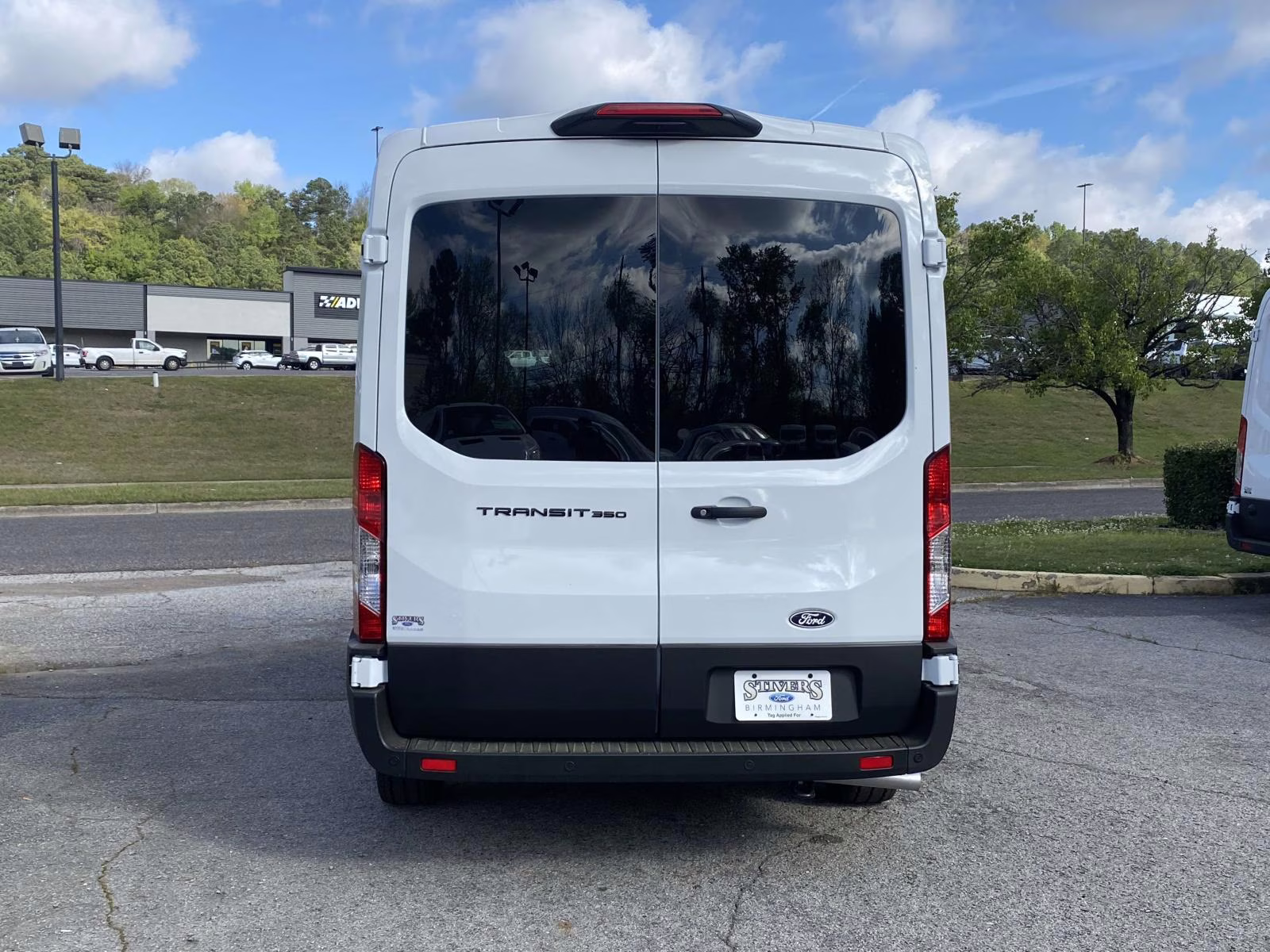 2026 Oxford White Ford Transit-350 XL RWD Crossover