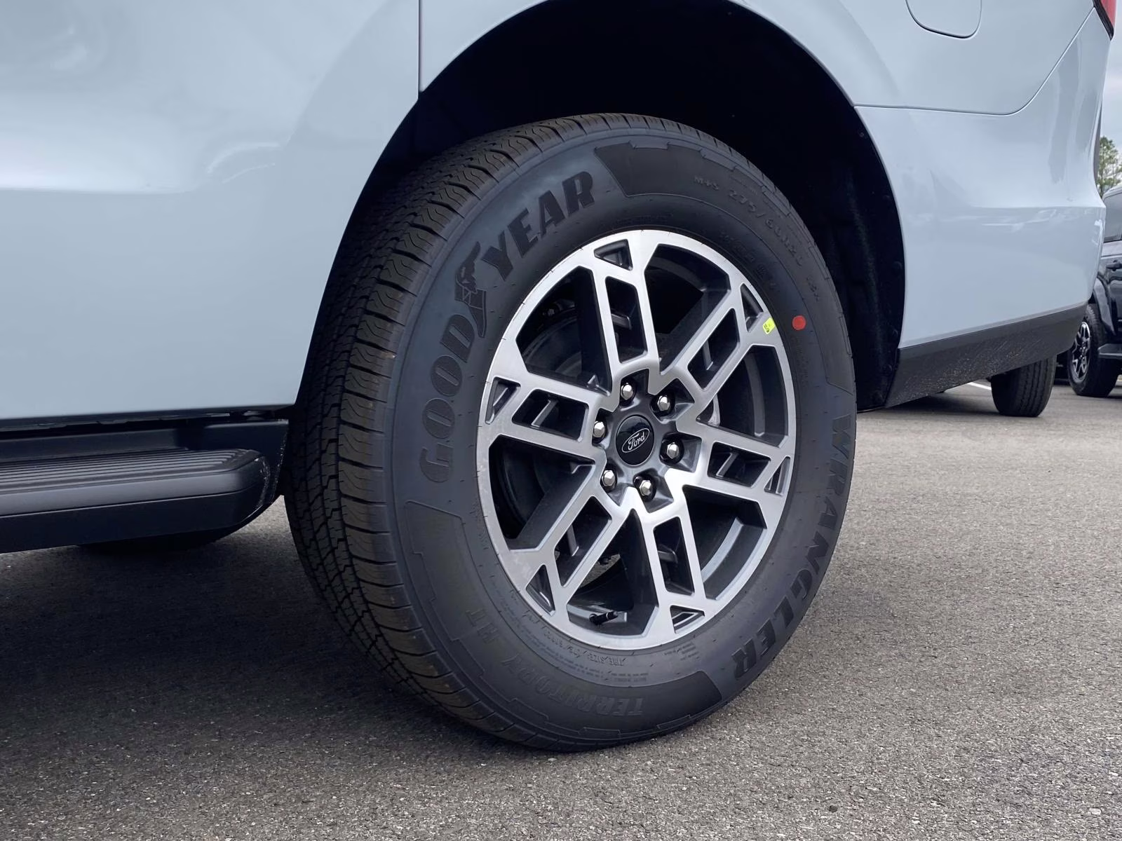 2026 Silver Metallic Ford Expedition Max Active RWD SUV