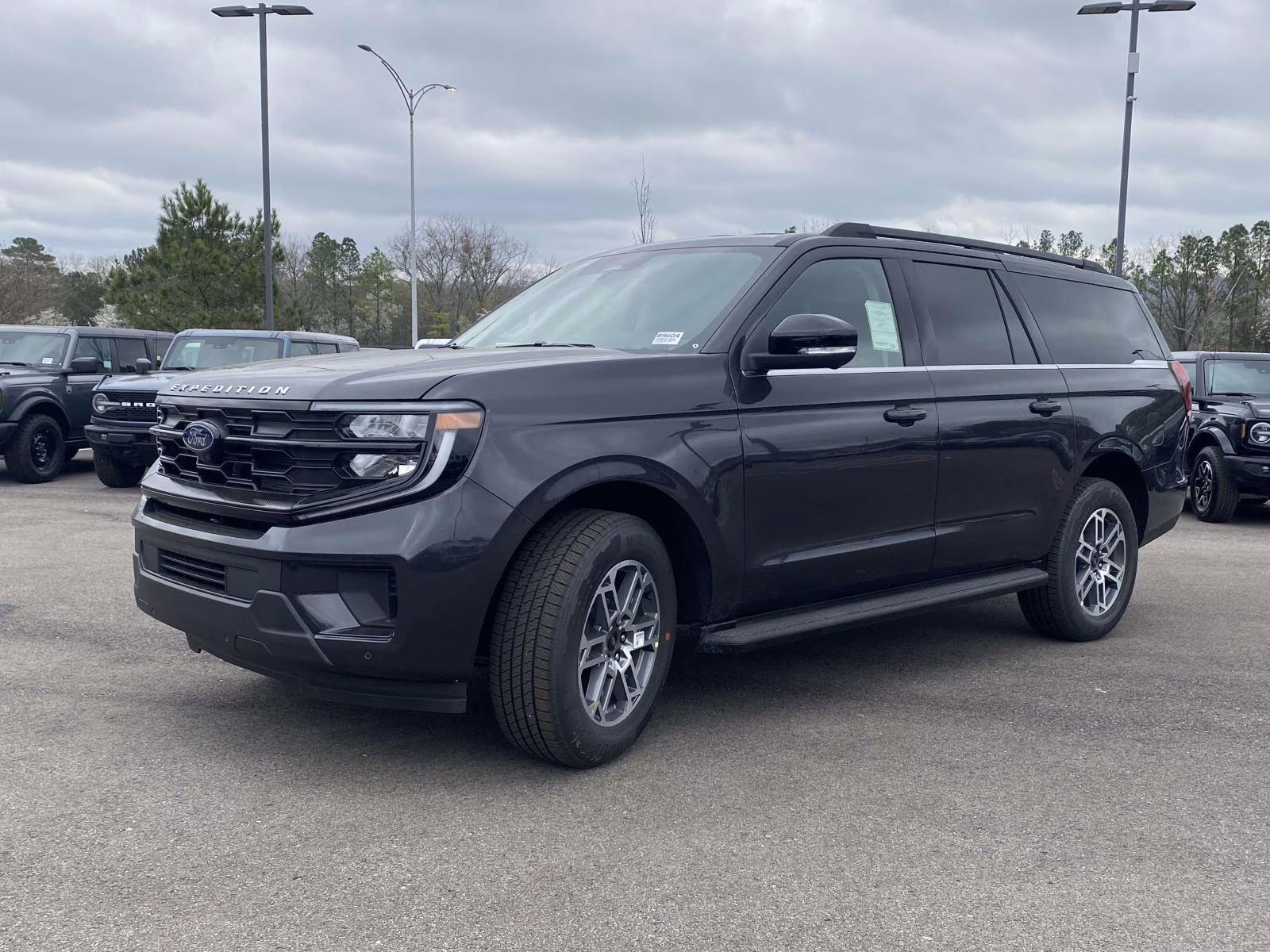 2026 Gray Metallic Ford Expedition Max Active RWD SUV