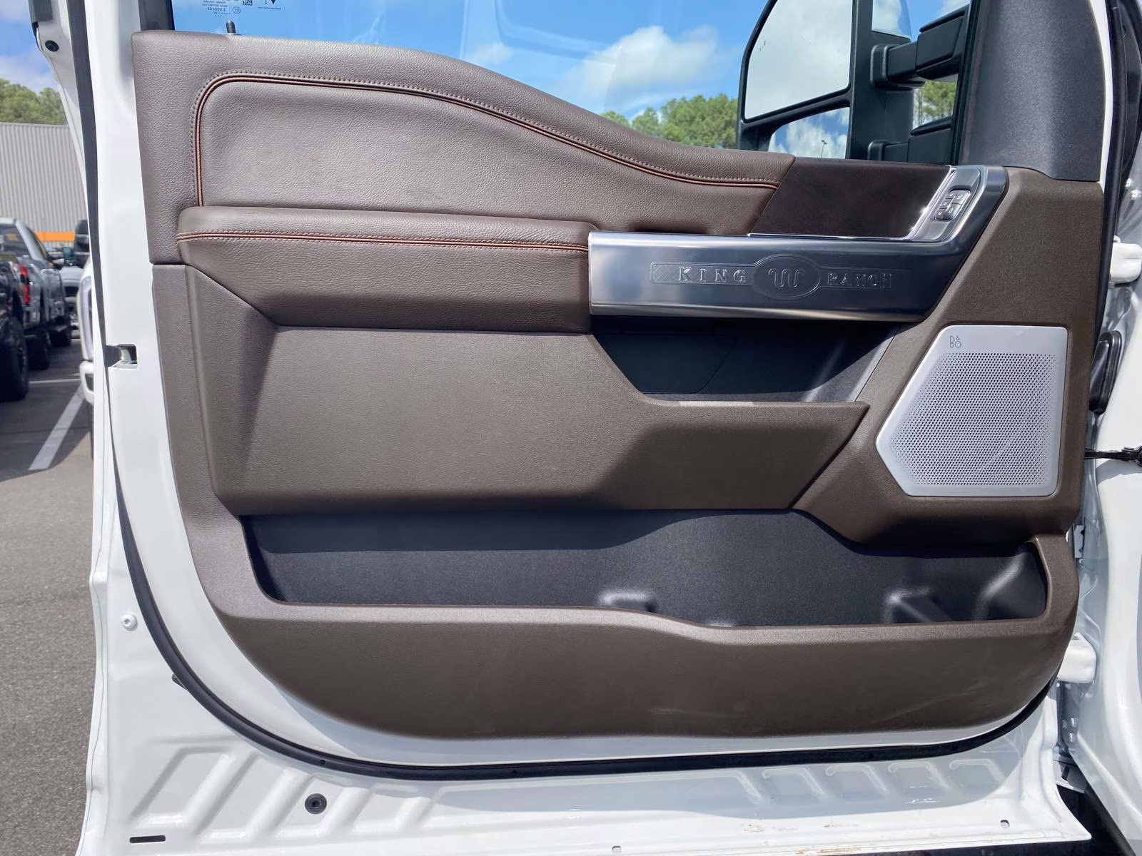 2026 White Ford Super Duty F-250 SRW King Ranch 4X4 Truck