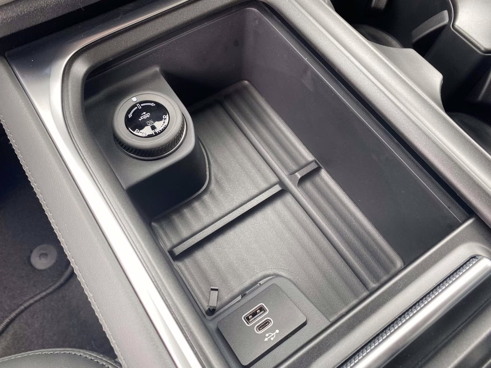 2026 Silver Metallic Ford Expedition Max Active RWD SUV