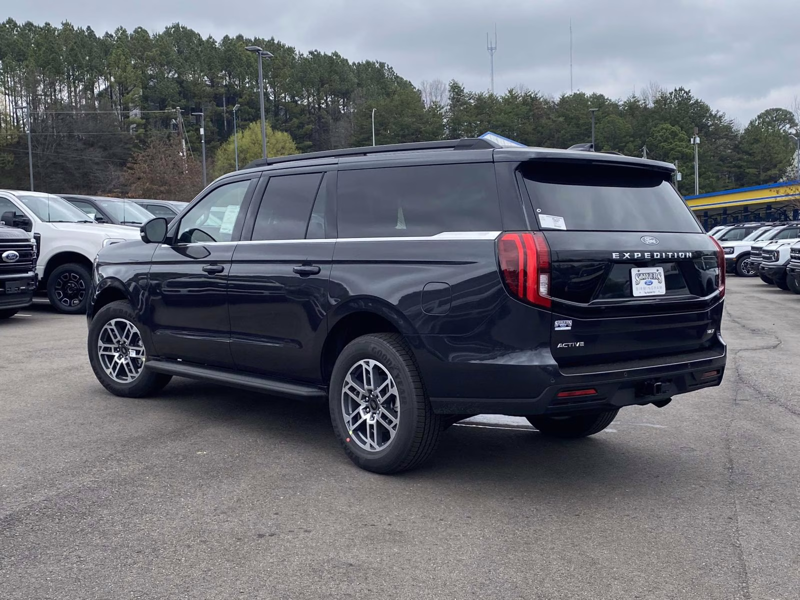 2026 Gray Metallic Ford Expedition Max Active RWD SUV