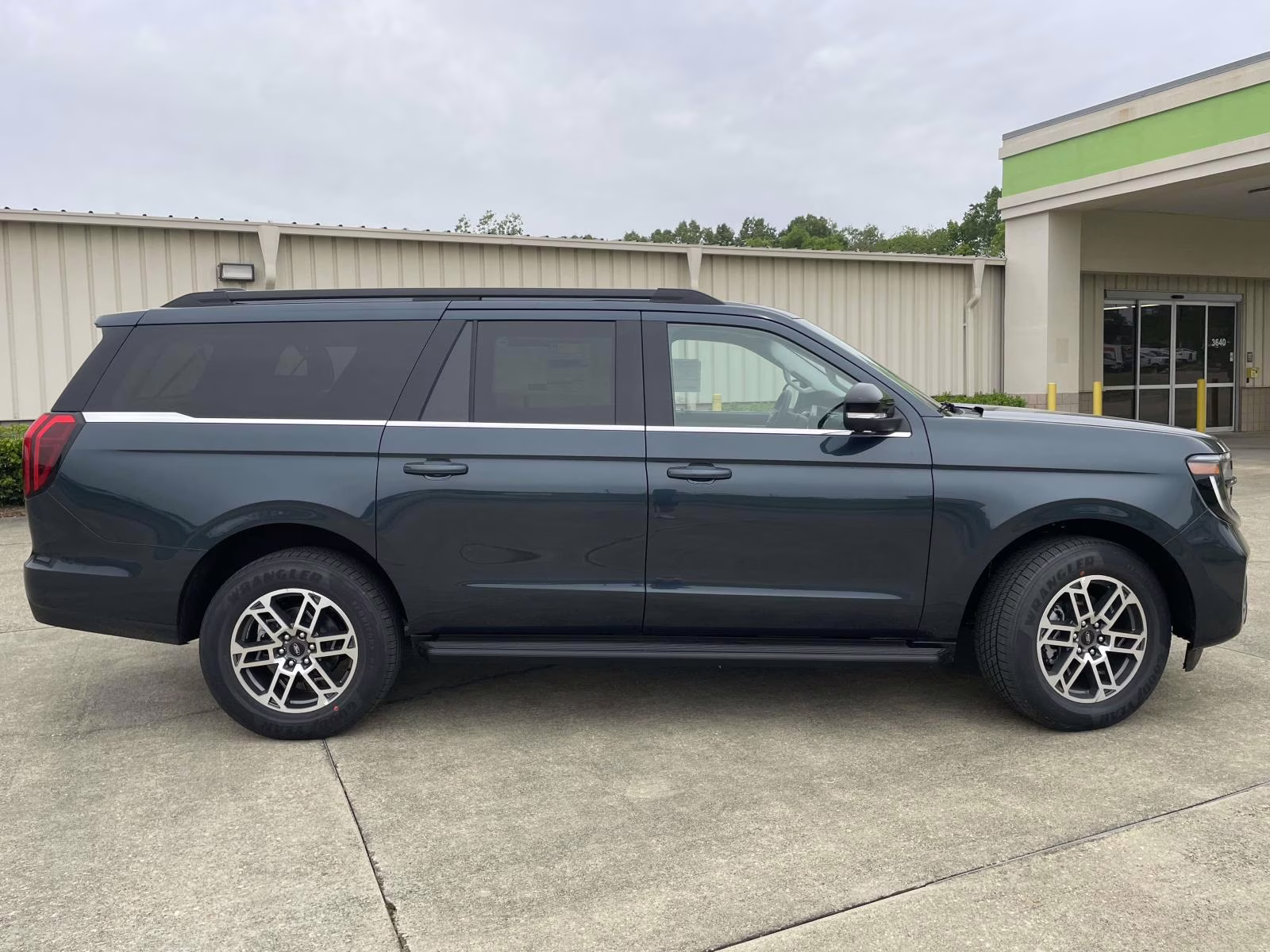 2026 Stone Ford Expedition Max Active RWD SUV