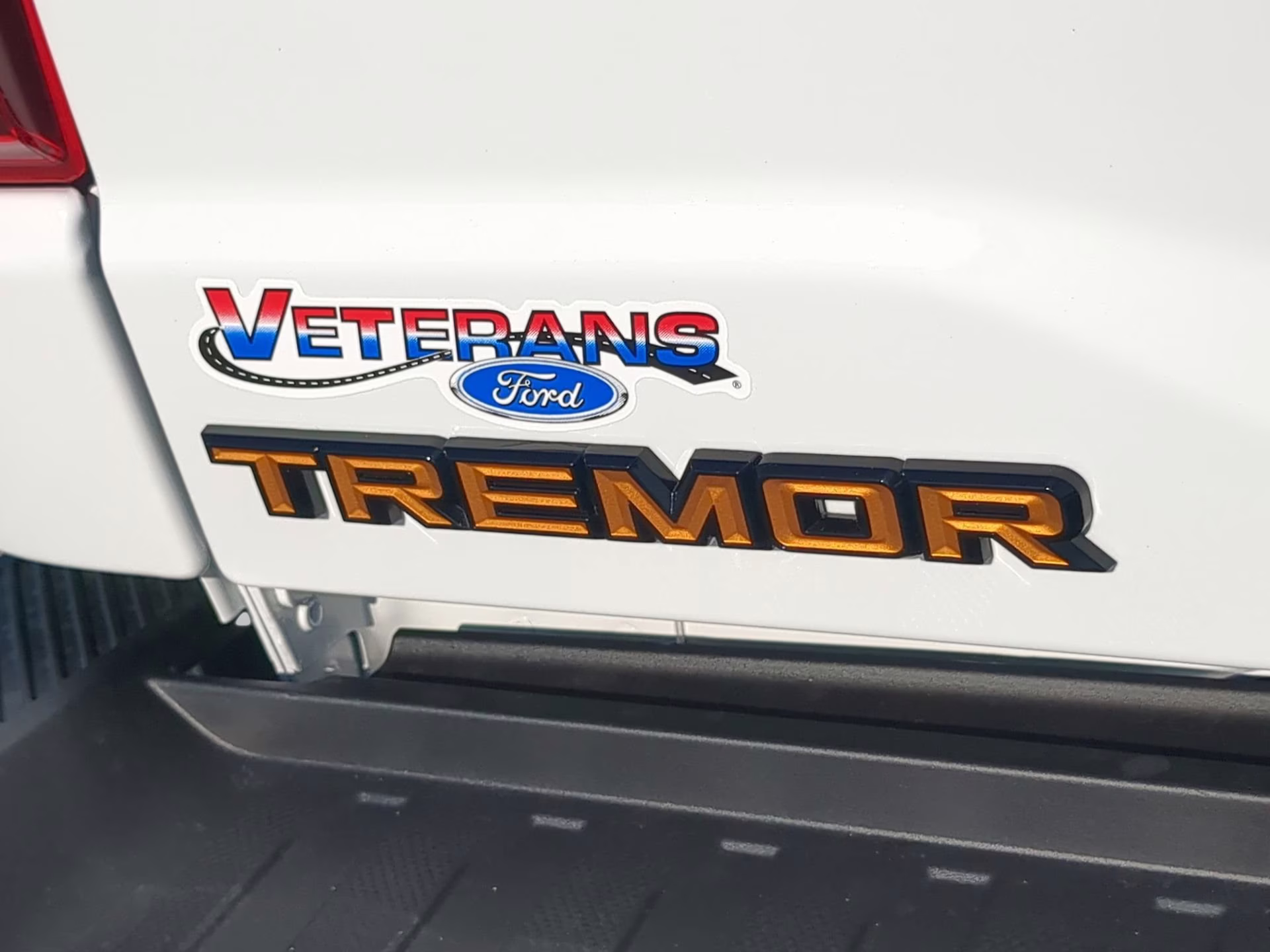2026 Oxford White Ford F-150 Tremor Crew Cab Pickup 4X4 Truck