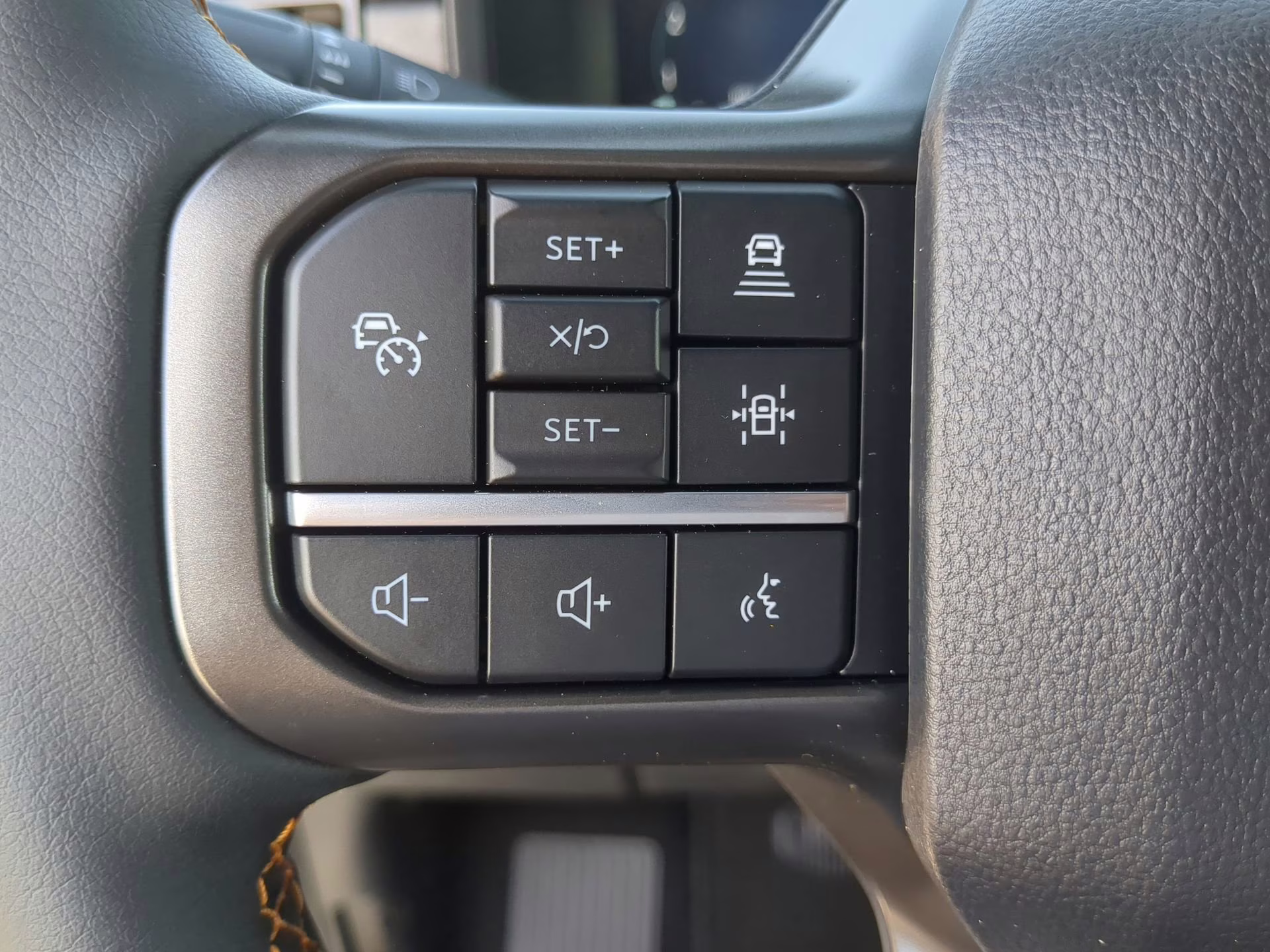2026 Oxford White Ford F-150 Tremor Crew Cab Pickup 4X4 Truck
