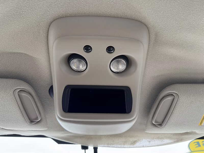 2005 Summit White Chevrolet Silverado 1500 Z71 4X4 Truck