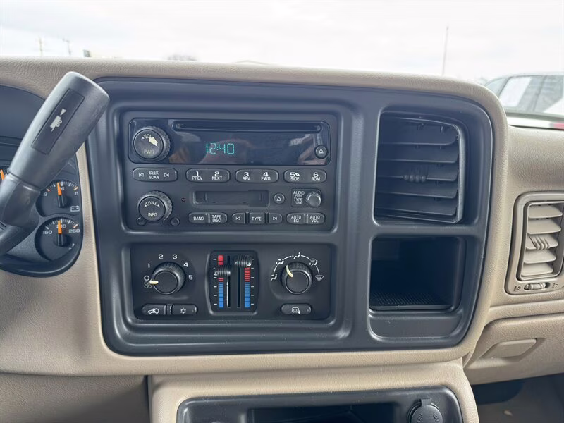 2005 Summit White Chevrolet Silverado 1500 Z71 4X4 Truck
