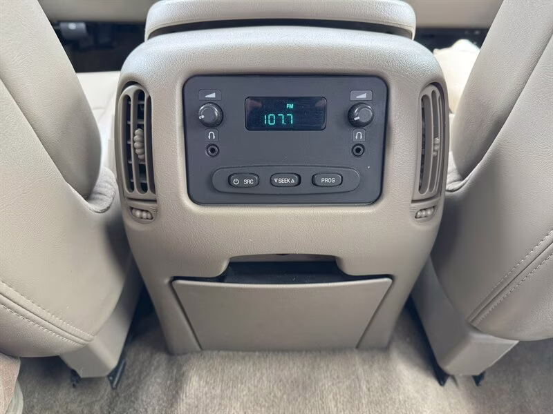 2005 Summit White Chevrolet Silverado 1500 Z71 4X4 Truck