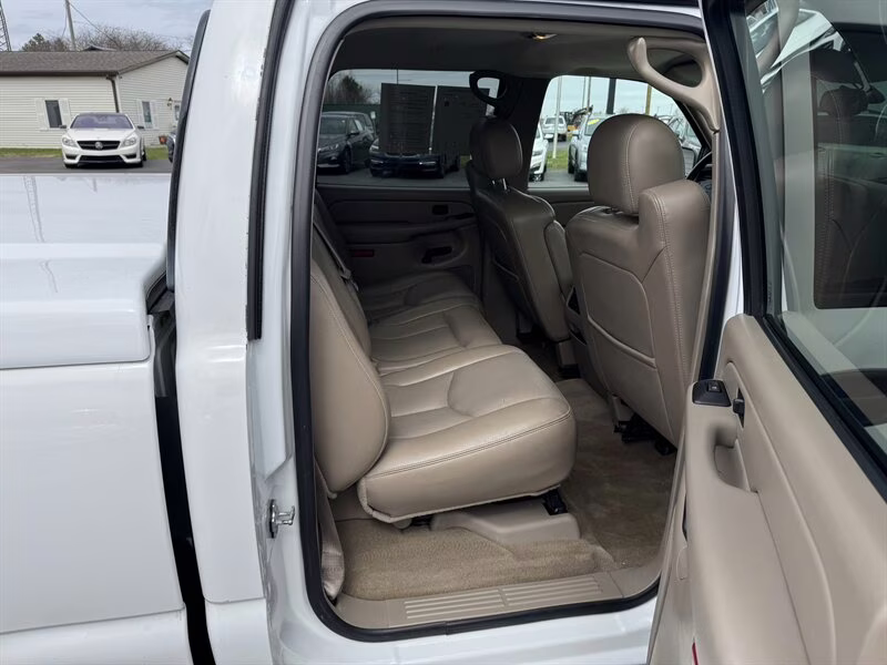 2005 Summit White Chevrolet Silverado 1500 Z71 4X4 Truck