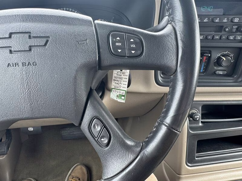 2005 Summit White Chevrolet Silverado 1500 Z71 4X4 Truck