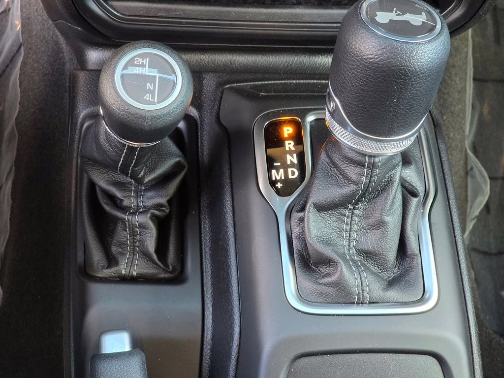 2026 Anvil Clear Coat Jeep Wrangler Sport 4X4 SUV