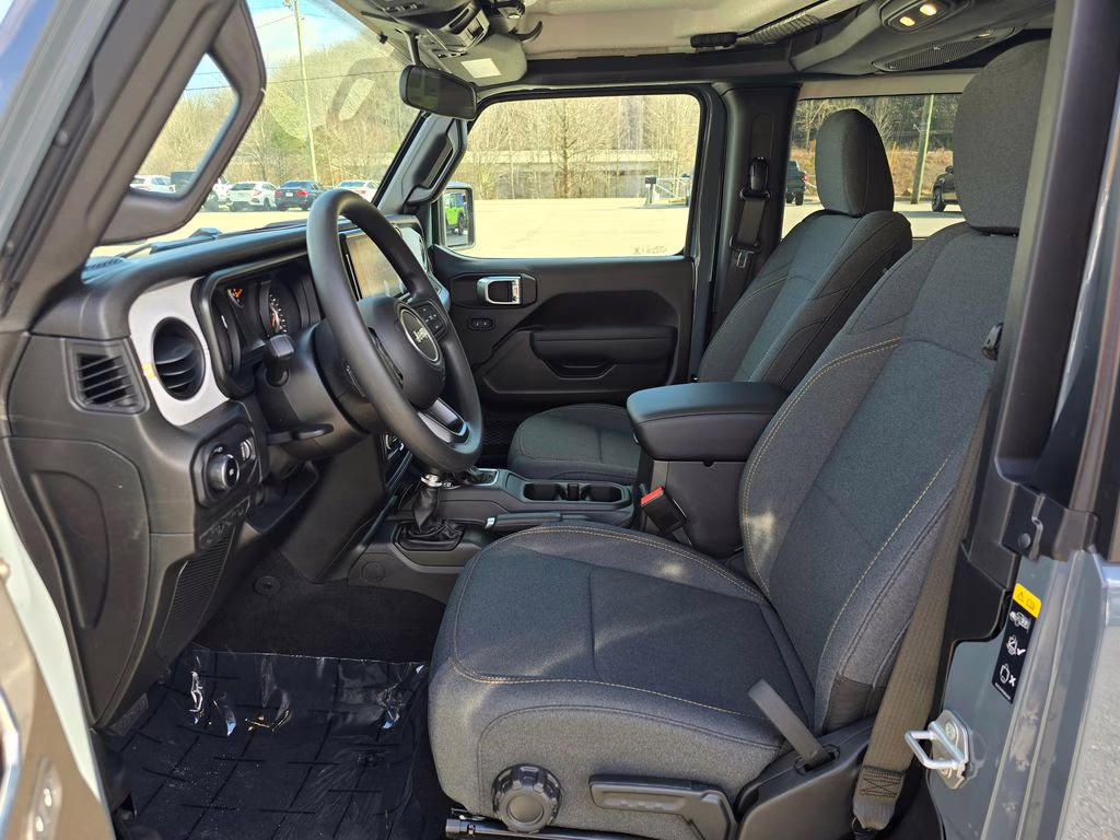 2026 Anvil Clear Coat Jeep Wrangler Sport 4X4 SUV