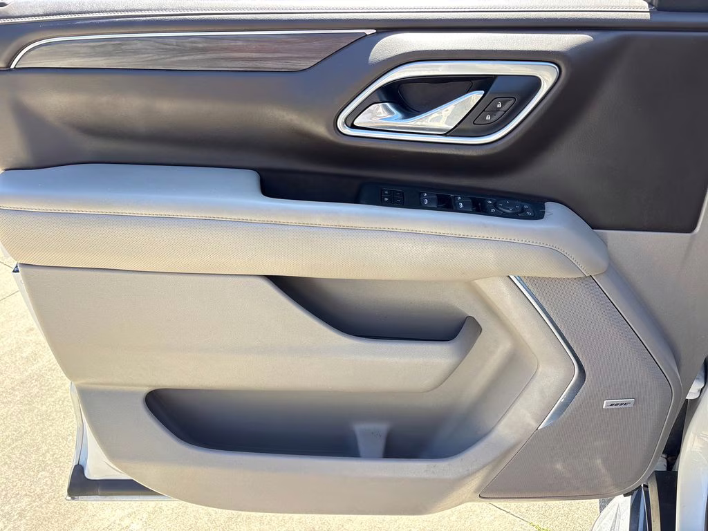 2021 White Frost Tricoat GMC Yukon XL SLT RWD SUV