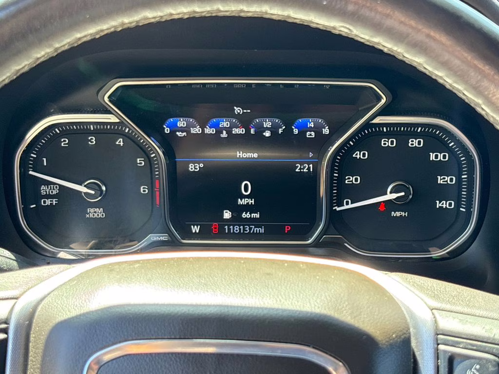 2021 White Frost Tricoat GMC Yukon XL SLT RWD SUV