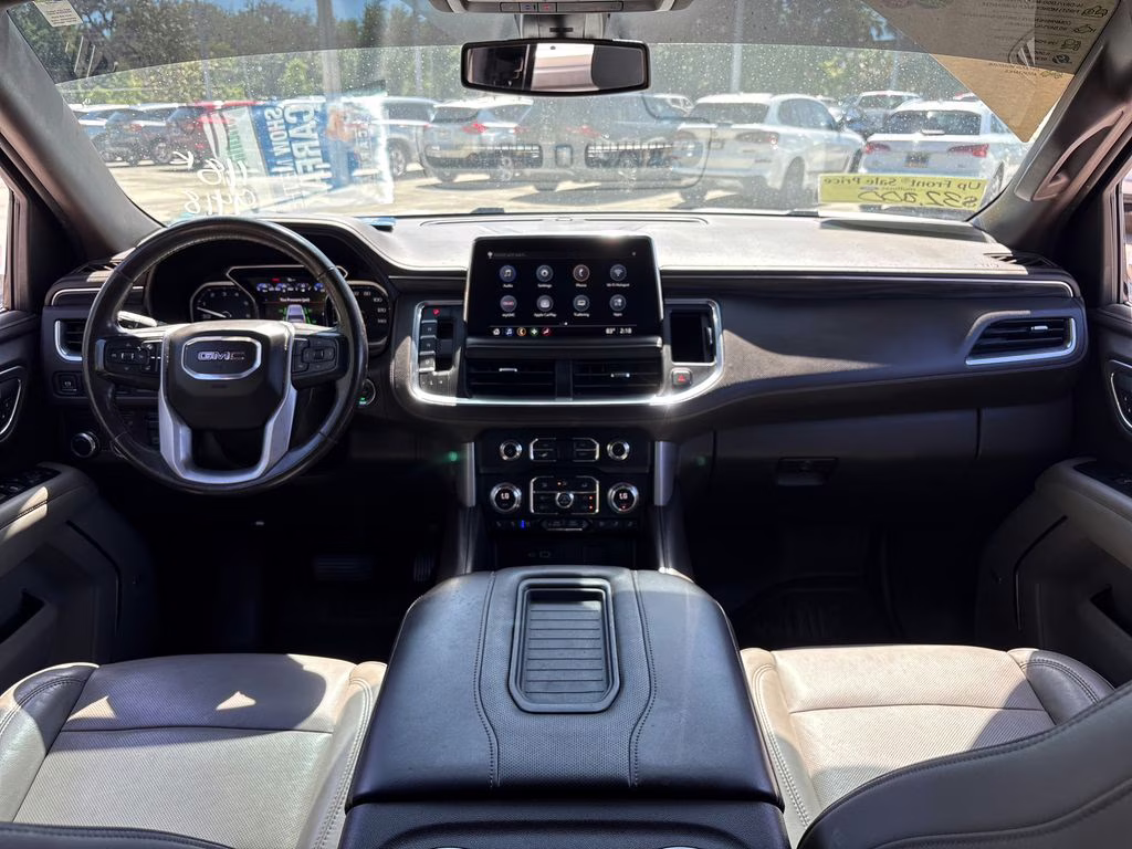 2021 White Frost Tricoat GMC Yukon XL SLT RWD SUV