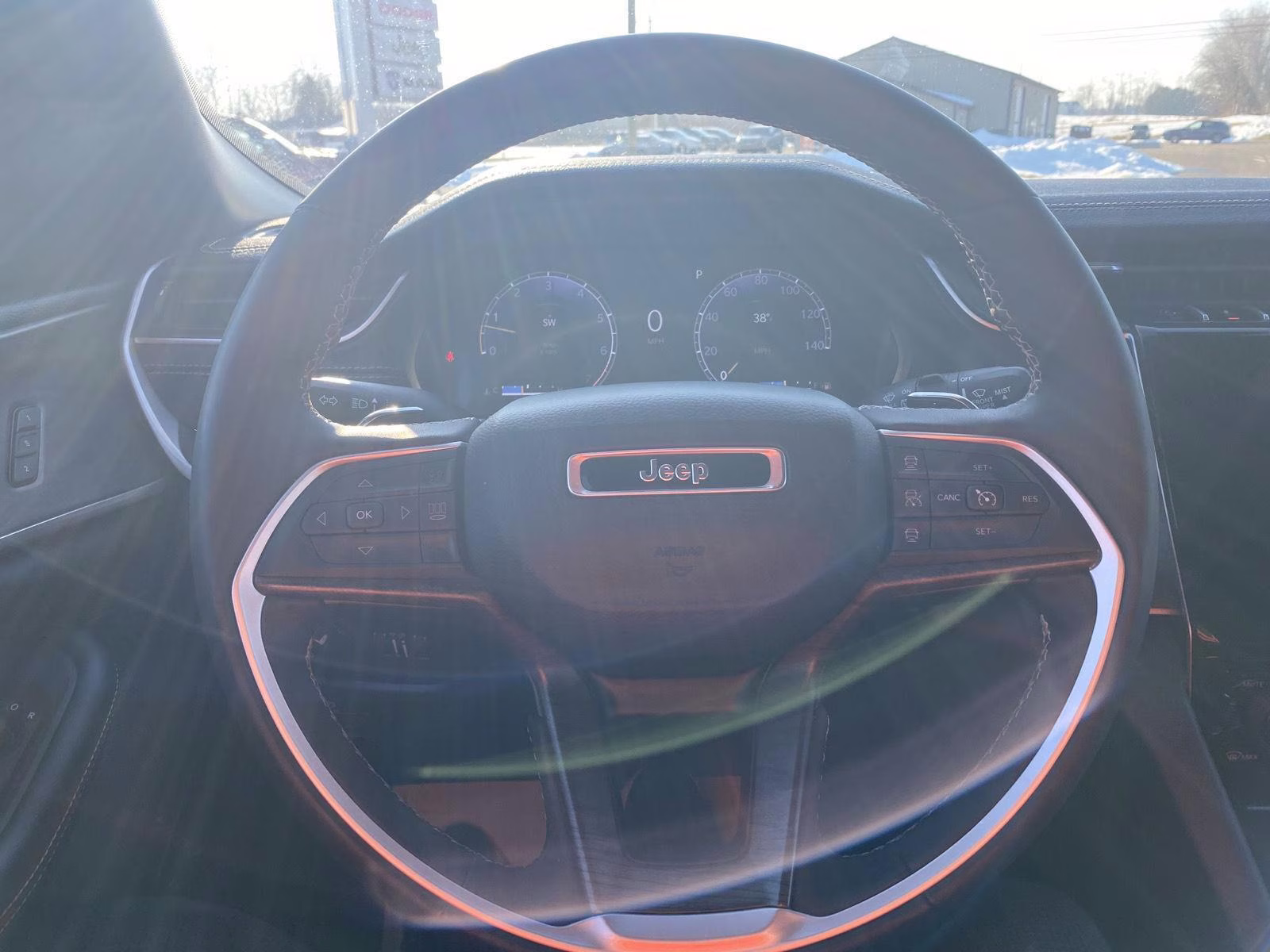 2024 Diamond Black Crystal Pearlcoat Jeep Grand Cherokee L Limited 4X4 SUV