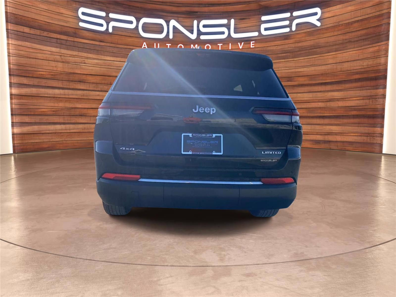 2024 Diamond Black Crystal Pearlcoat Jeep Grand Cherokee L Limited 4X4 SUV