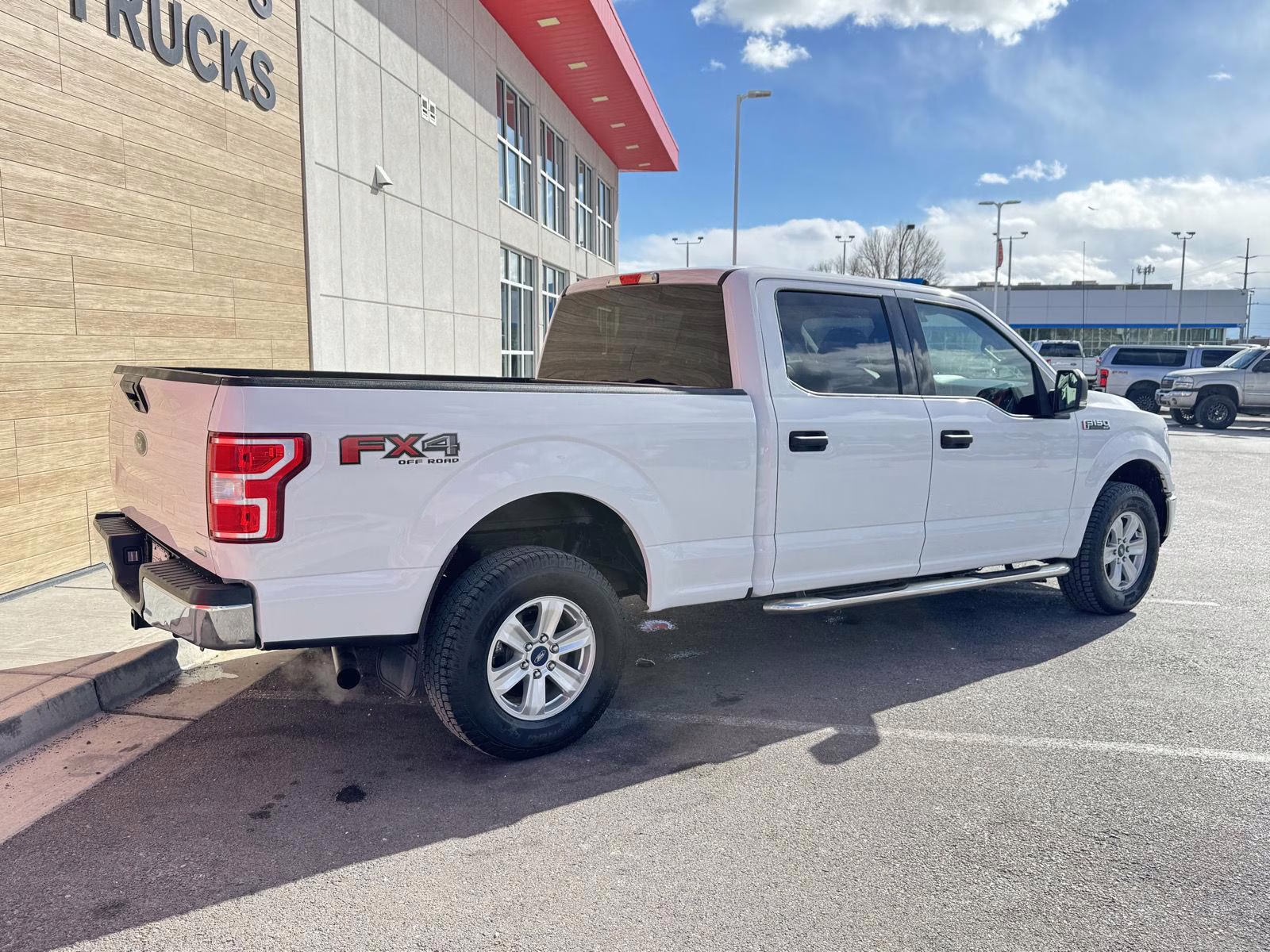 2020 Oxford White Ford F-150 XLT 4X4 Truck