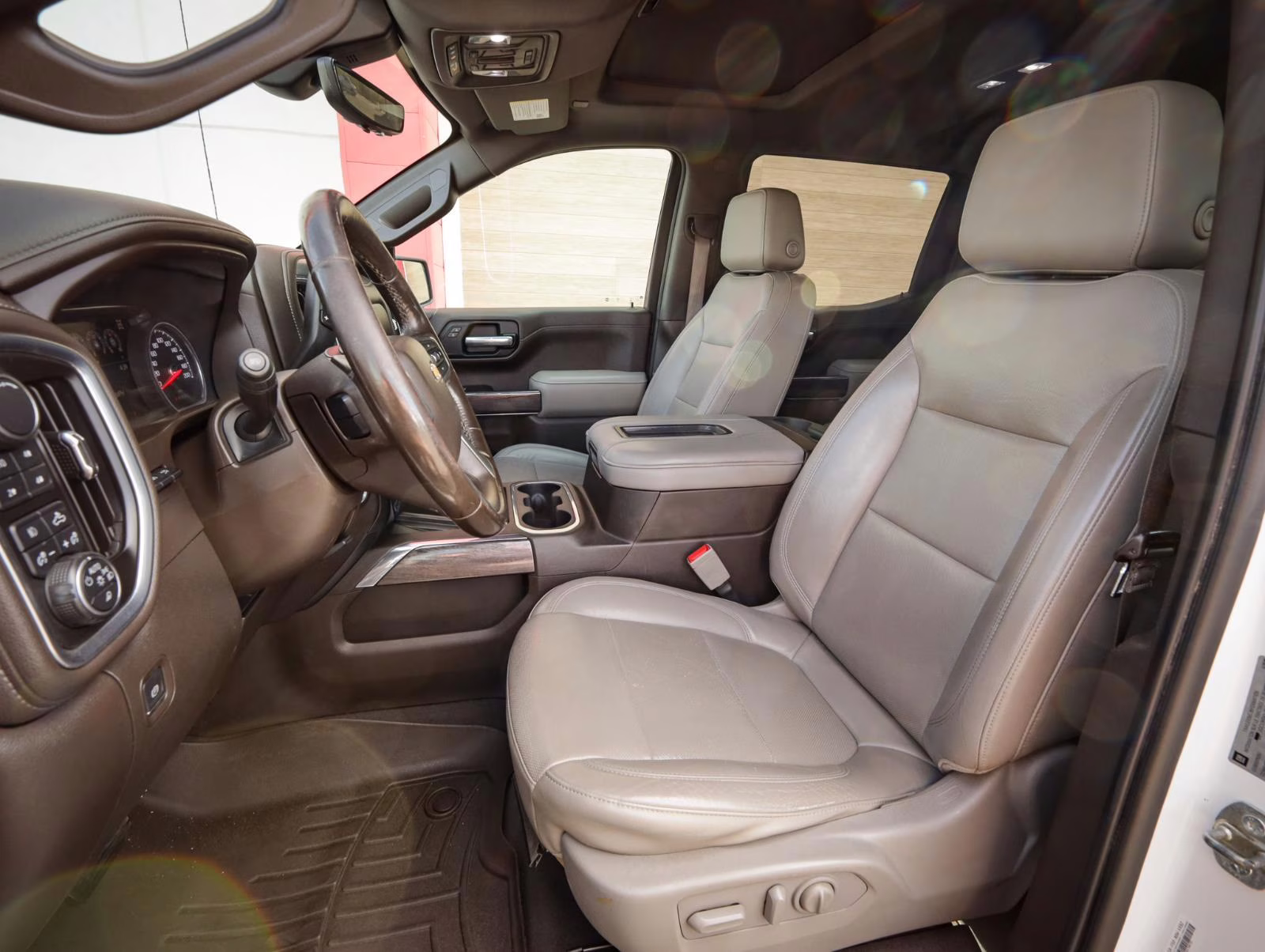 2019 Summit White Chevrolet Silverado 1500 LTZ 4X4 Truck