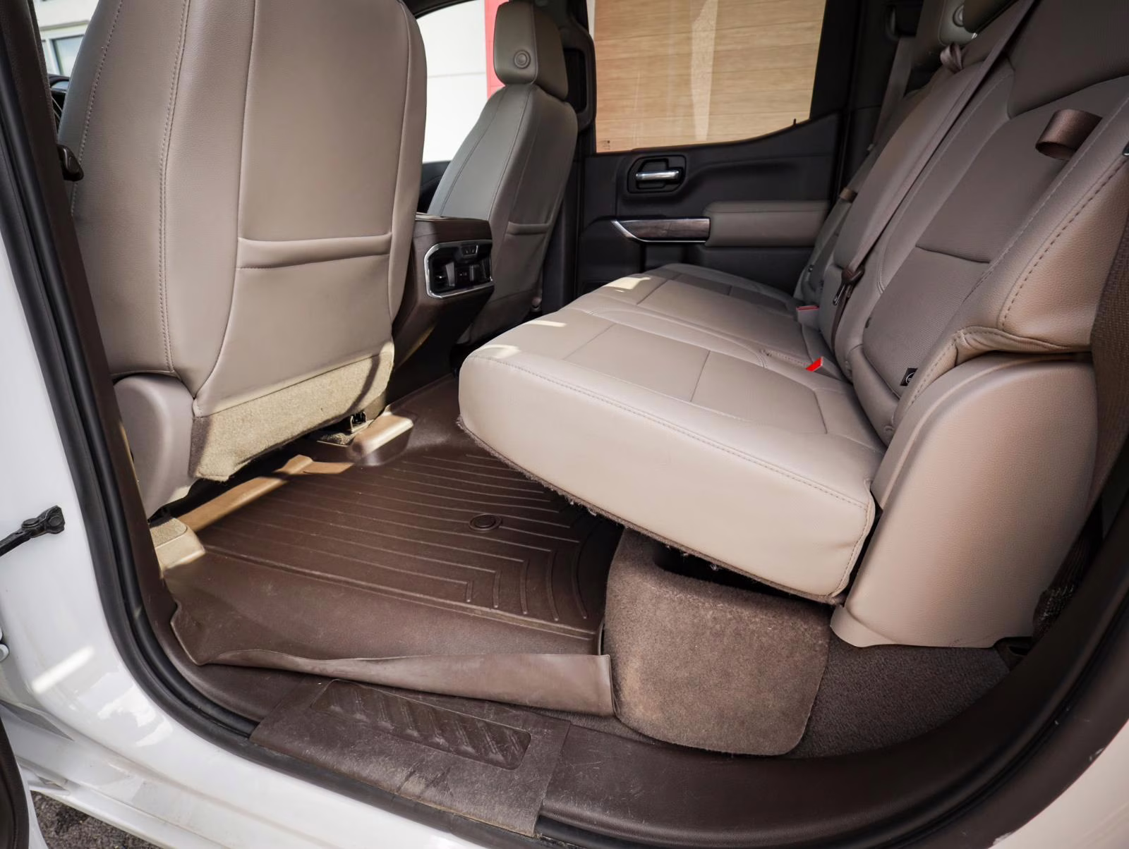 2019 Summit White Chevrolet Silverado 1500 LTZ 4X4 Truck