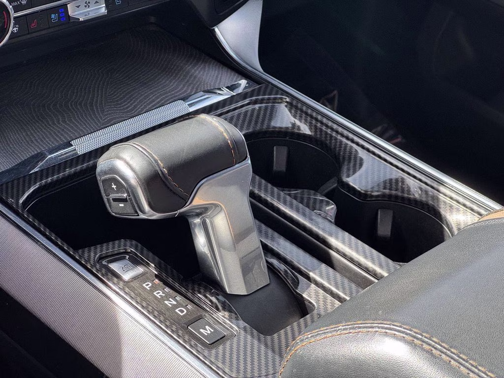 2021 White Ford F-150 Platinum 4X4 Truck