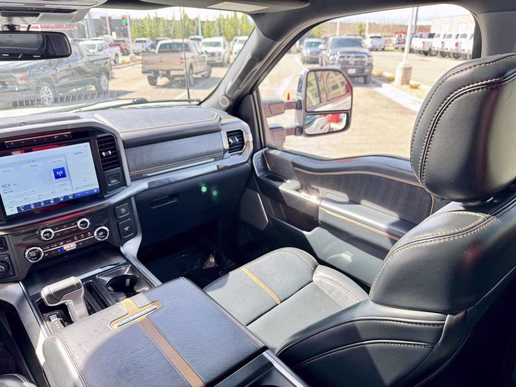 2021 White Ford F-150 Platinum 4X4 Truck