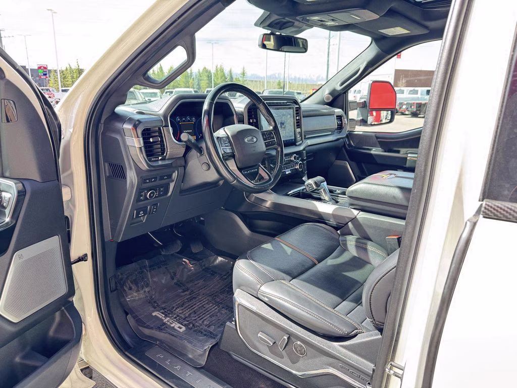 2021 White Ford F-150 Platinum 4X4 Truck