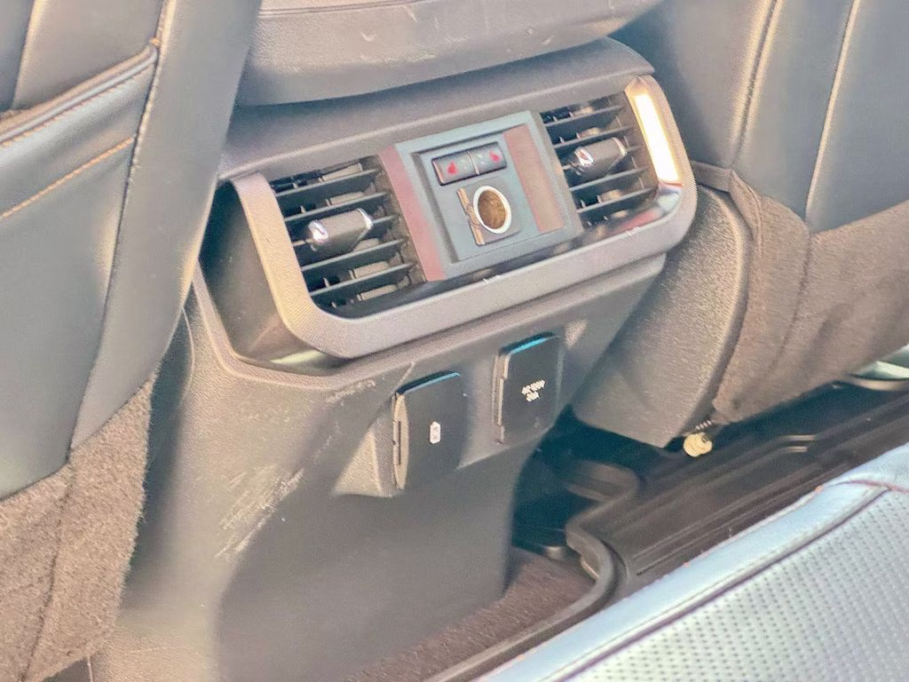 2021 White Ford F-150 Platinum 4X4 Truck