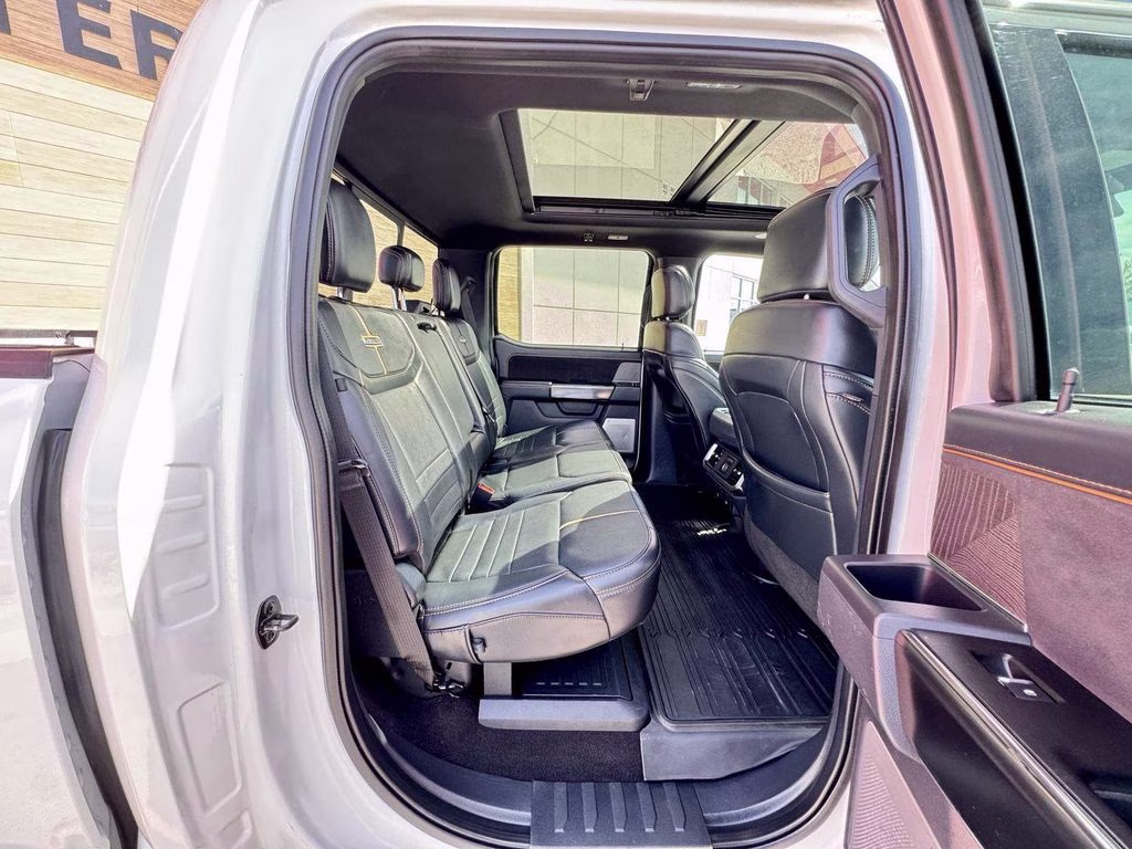 2021 White Ford F-150 Platinum 4X4 Truck