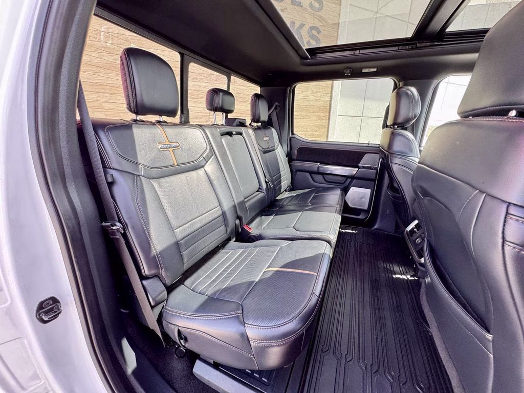 2021 White Ford F-150 Platinum 4X4 Truck