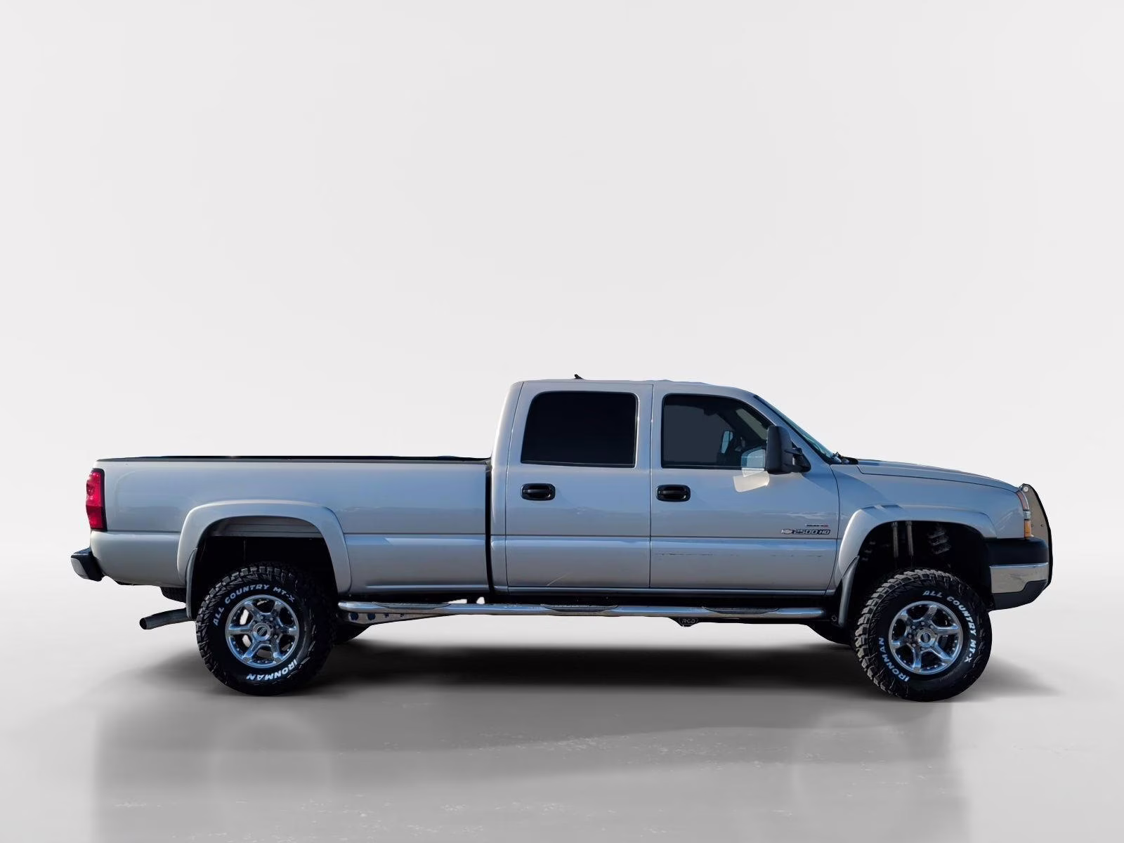 2004 Silver Birch Metallic Chevrolet Silverado 2500HD LT 4X4 Truck