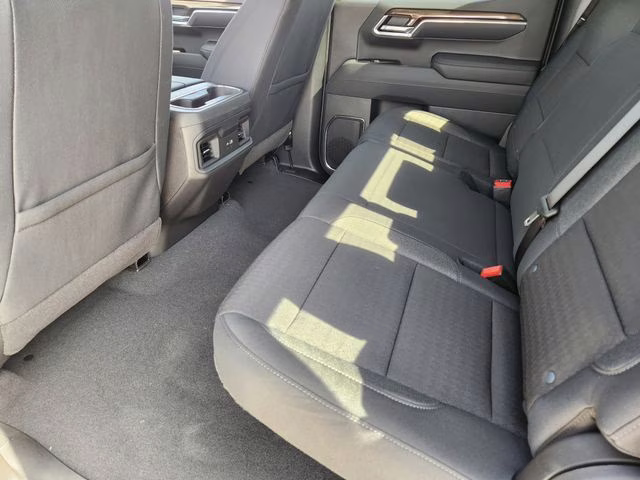 2026 Sterling Gray Metallic Chevrolet Silverado 1500 LT Trail Boss 4X4 Truck